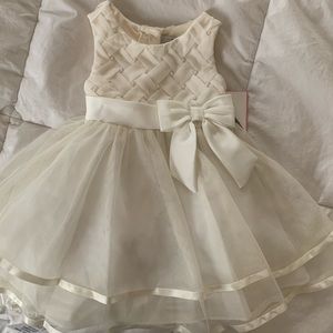 NWT Baby Girl Tiered Pearl Dress